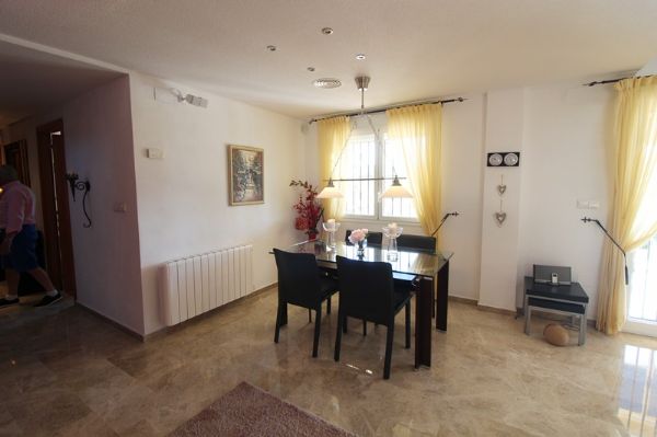 En venta Villa independiente, Mutxamel, Alicante, Comunidad Valenciana, España