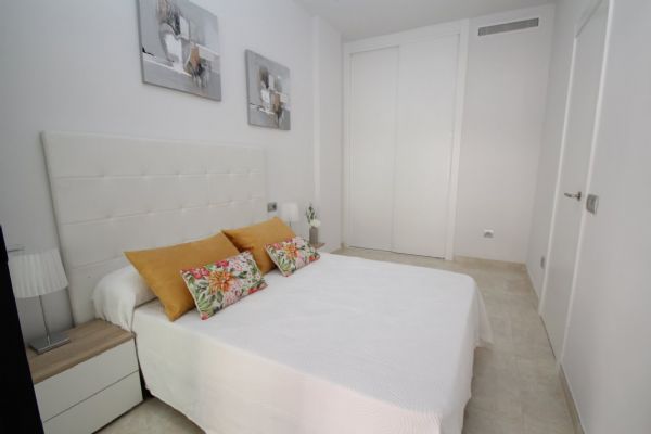 En venta Apartamento moderno de nueva construcción, Torrevieja, Alicante, Comunidad Valenciana, España