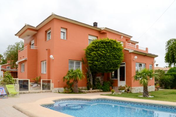 En venta Villa independiente de lujo, Dénia, Alicante, Comunidad Valenciana, España