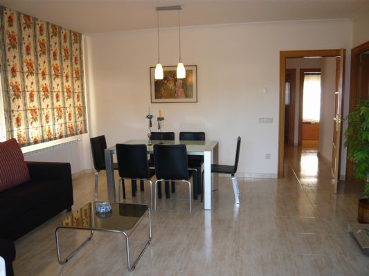 En venta Apartamento en planta baja, Castell-Platja d'Aro, Gerona, Cataluña, España